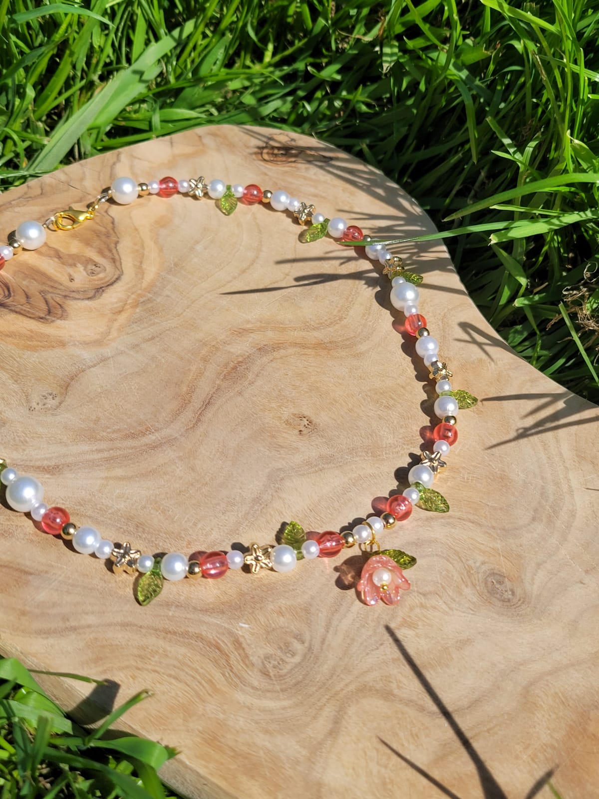 Tulip necklace